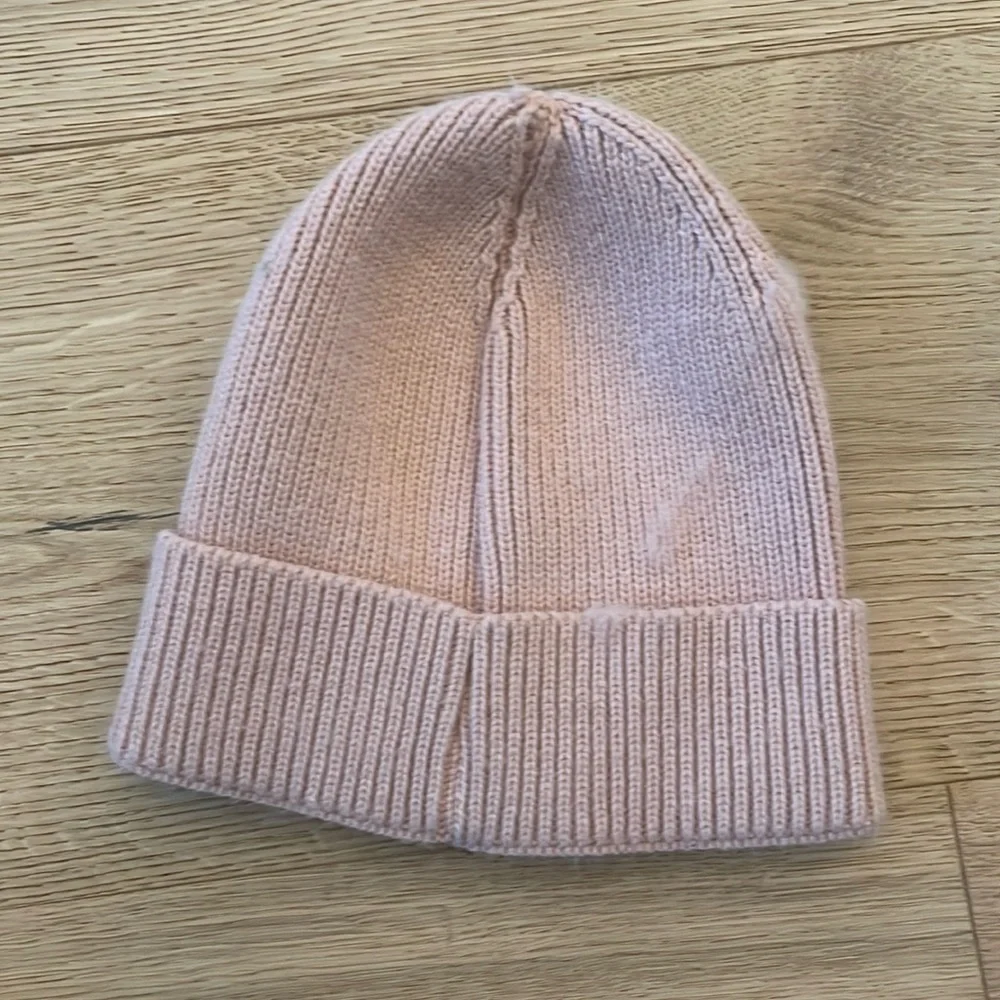 Girls Peach Pink Knit Beanie Orange Flower Cuffed Winter Hat One Size
